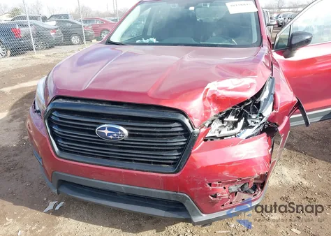 2022 Subaru Ascent Onyx Edition из США, поврежденный, VIN 4S4WMAJD5N3425625